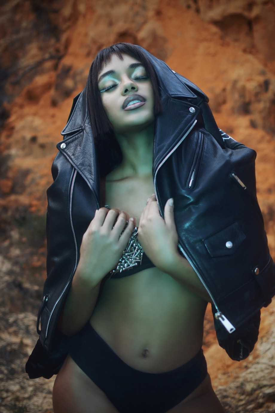 Alicia 1